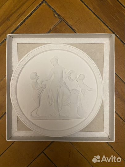 Тарелки настенные декоративные Петродворец