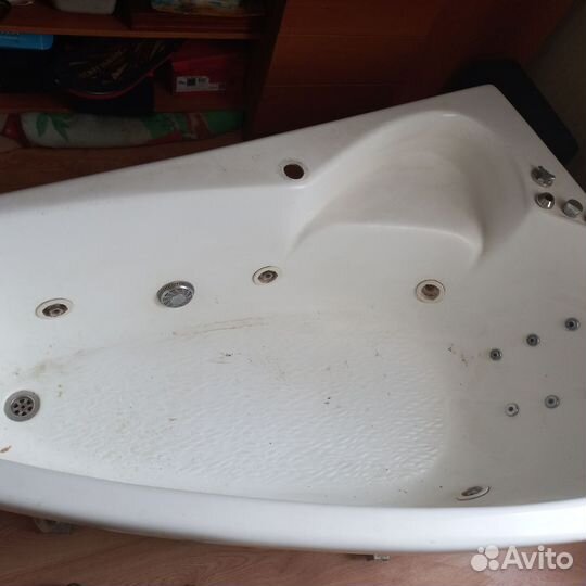 Ванна джакузи бу