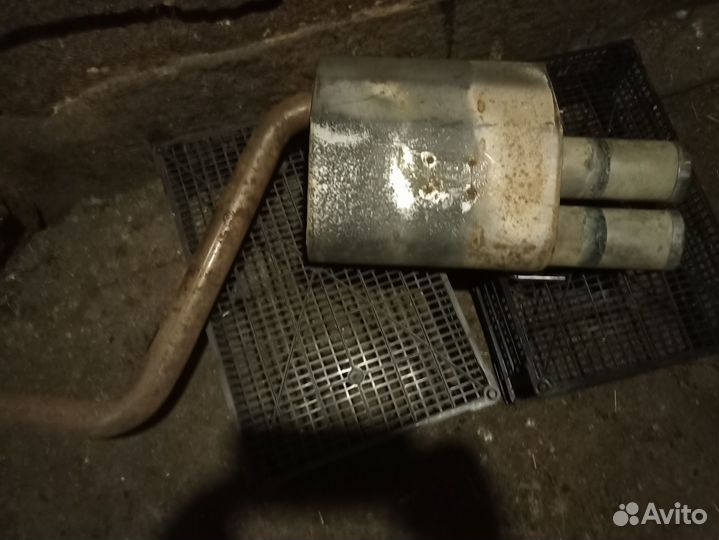 Глушитель на Mercedes 220 С