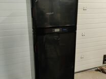 Компрессорный холодильник RCE 140 в автодом 12В