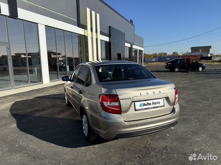 LADA Granta 1.6 МТ, 2020, 105 000 км