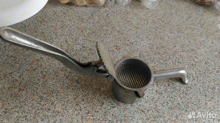 Соковыжималка пресс для граната