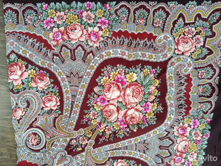 Платок Павлопосадский Мелодия любви