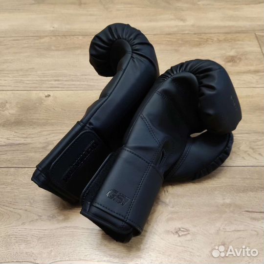 Перчатки боксëрские Ultimatum Boxing Gen5Pro 12 oz