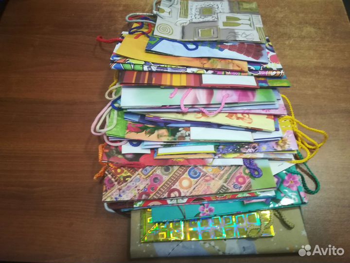 Подарочные пакеты