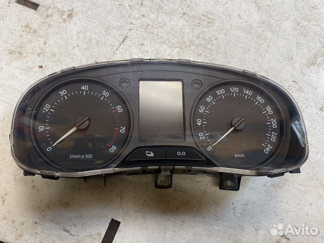 Панель приборов Skoda Rapid