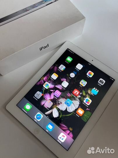 iPad 2 Wi-Fi 3G 16GB