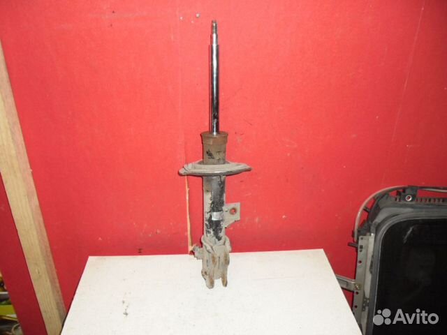 Амортизатор передний 546612S050 Hyundai ix35 (LM)