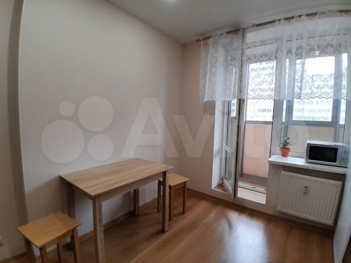 1-к. квартира, 40 м², 11/25 эт.