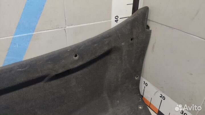 Обшивка крышки багажника Mercedes W210 E