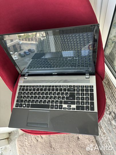 Acer V3 amd A10/8 gb/нов акб