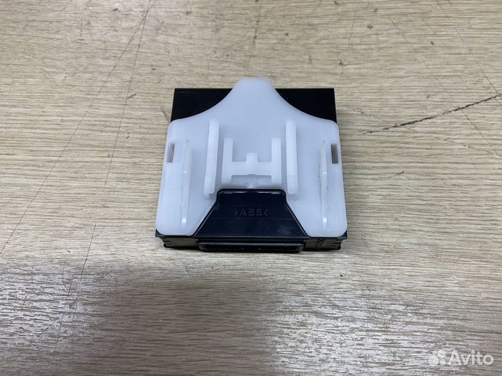 Блок управления парктрониками Toyota Rav4 XA50