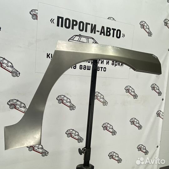 Кузовная арка заднего крыла Kia Carnival 1