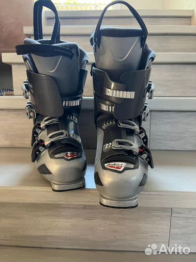 Горнолыжные ботинки