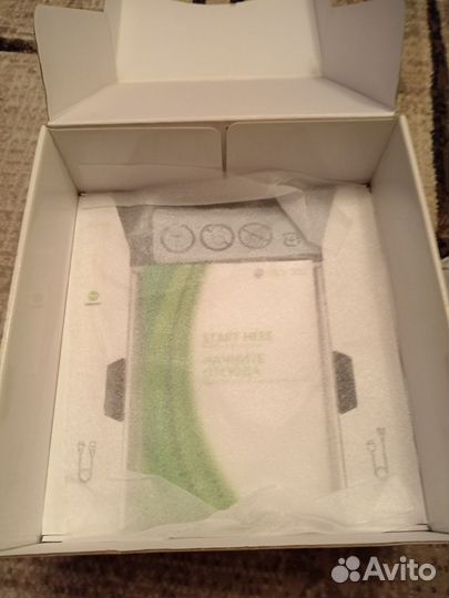 Xbox 360 slim 4gb