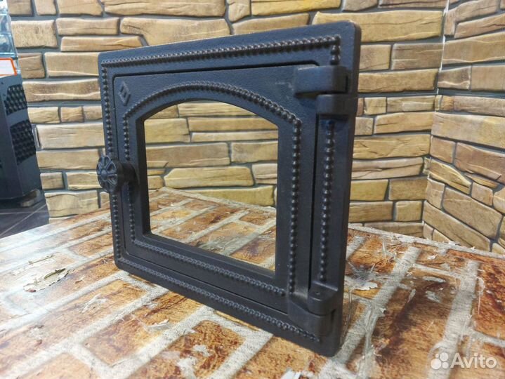 Дверца для печи и камина 