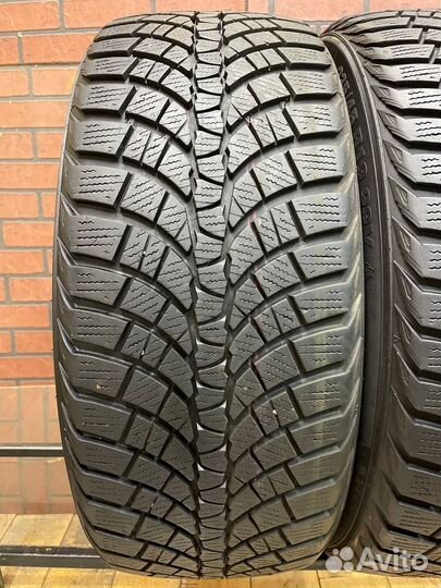 Kumho WinterCraft WP71 235/45 R19 99V