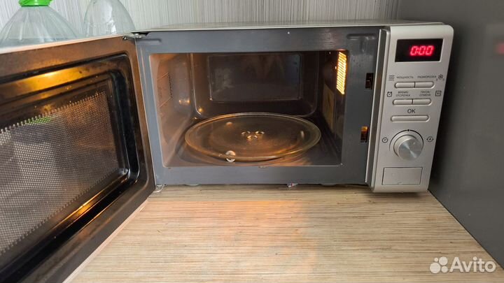 Свч микроволновая печь redmond