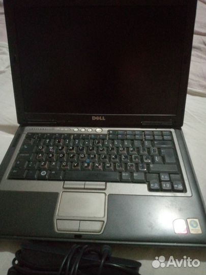Ноутбук Dell latitude D 630
