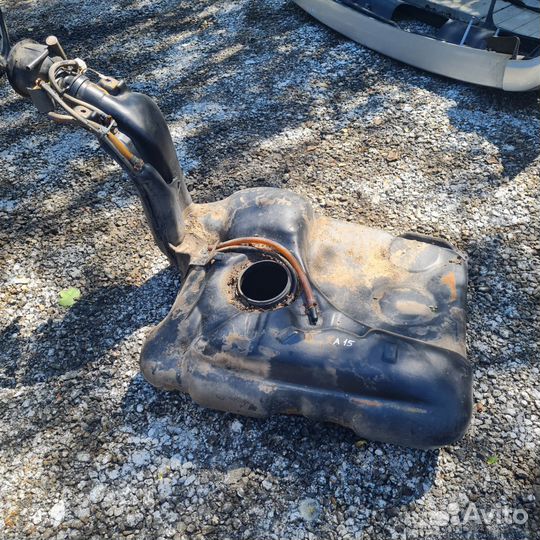 Топливный бак Chery Amulet A15