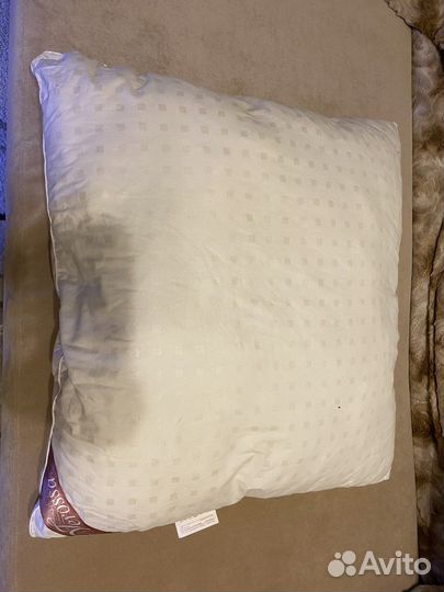 Подушка 70*70