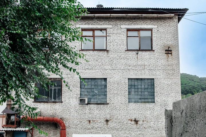 Продам здание, 1473 м²