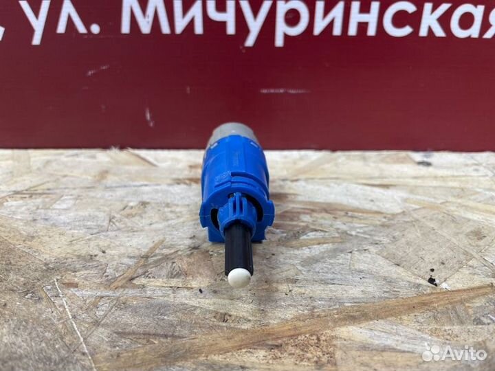 Датчик педали сцепления LADA X-Ray