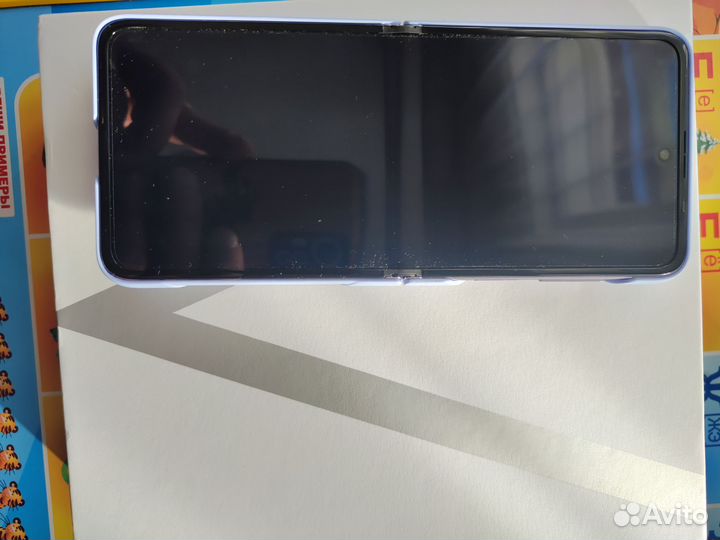 TECNO Phantom V Flip, 8/256 ГБ