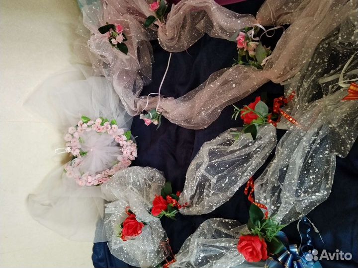 Свадебные ленты на три машины