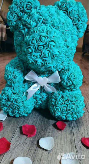 Мишка из роз