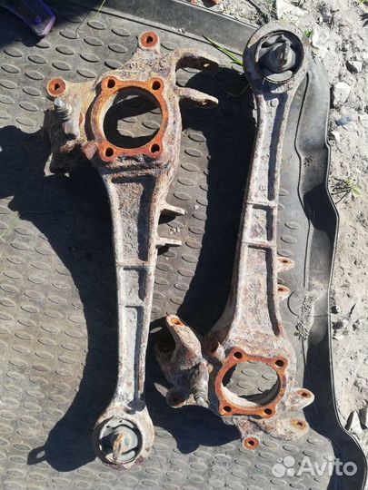 Рычаг подвески Митсубиси Аутлендер XL