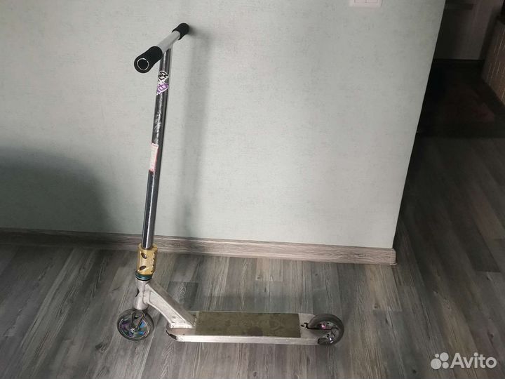 Трюковой самокат