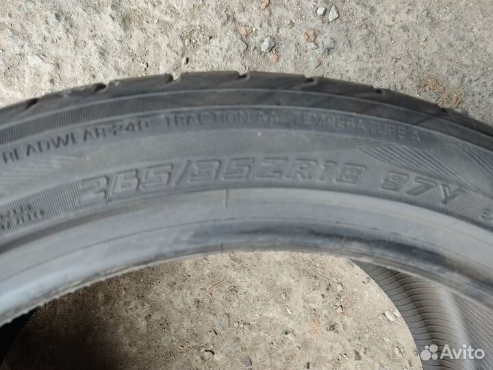 Yokohama Advan Sport V105 265/35 R18 97Y