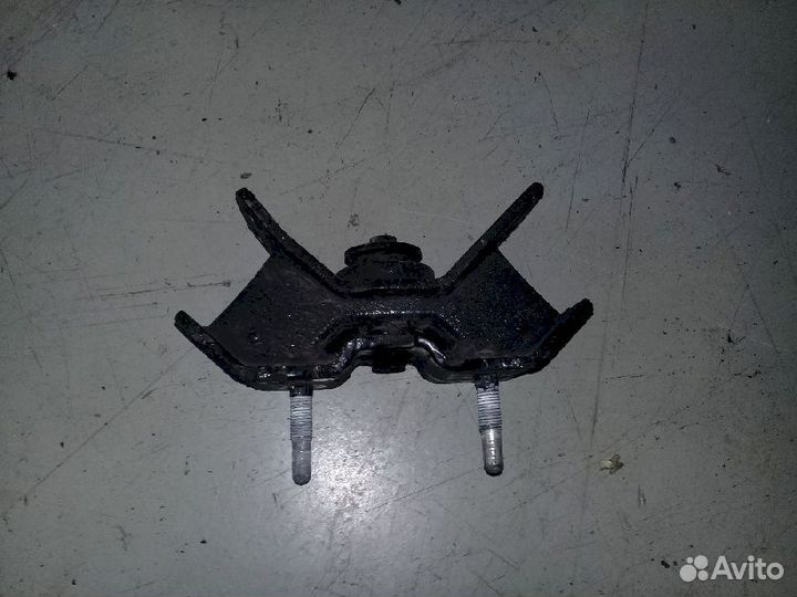 Опора двигателя (подушка двс) левая 12372-20040 To