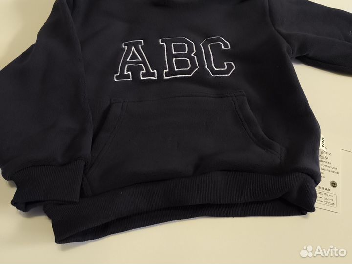 Спортивный детский костюм 98