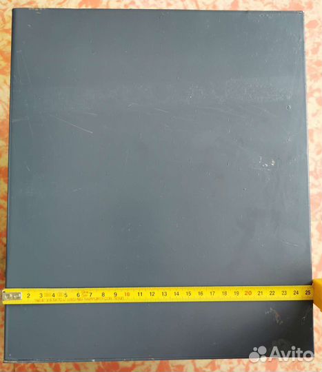 Сейф металлический