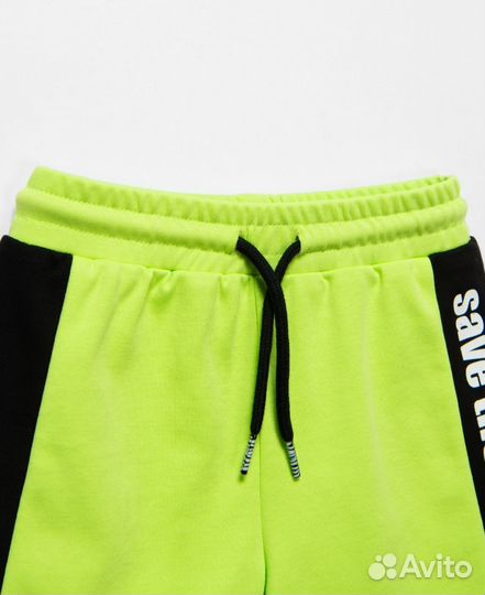 Новый комплект (футболка и шорты)