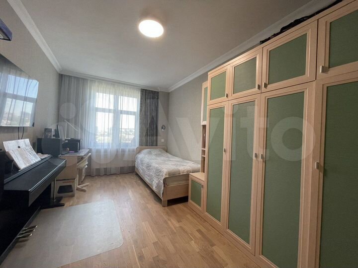 4-к. квартира, 91 м², 7/11 эт.