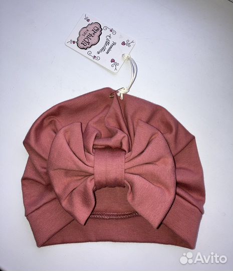 Шапка для девочки новая