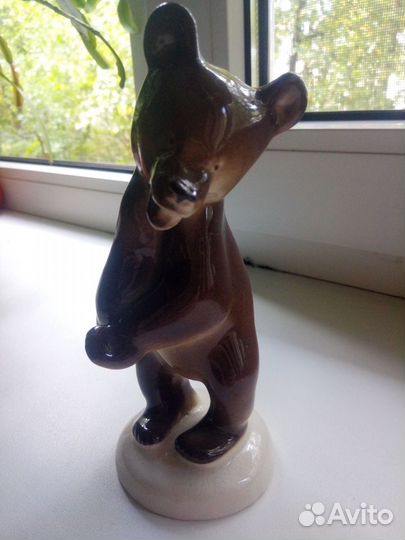 Статуэтка Медведь лфз 1970г