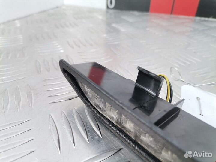 Стоп-сигнал Opel Zafira (A) 2000 9105014