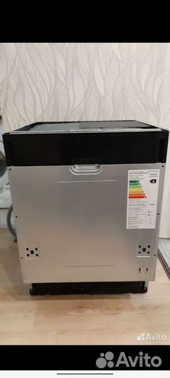 Посудомоечная машина Samsung DW60M5050BB