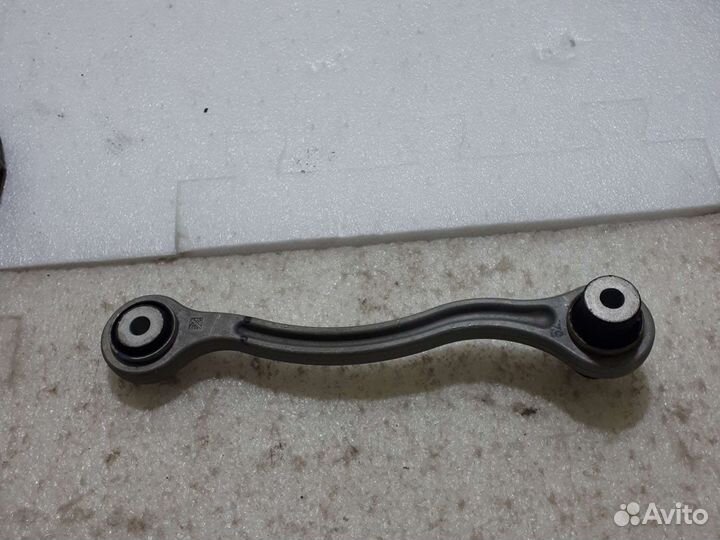 Продольный рычаг задний левый W 205