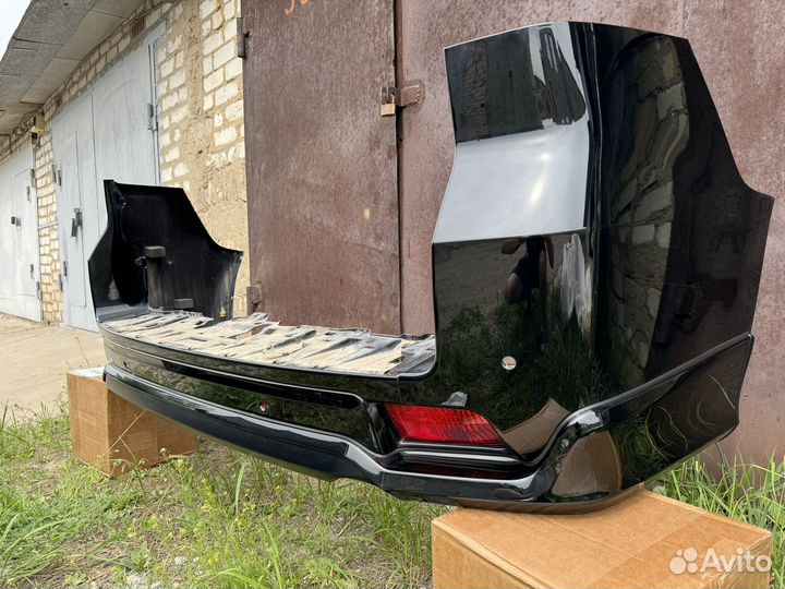 Бампер задний black onyx от Prado 150