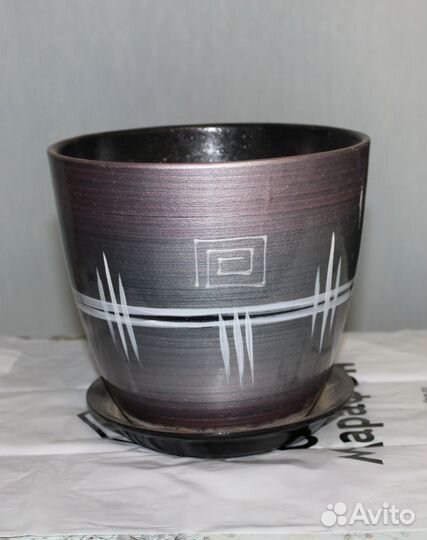 Цветочный горшок