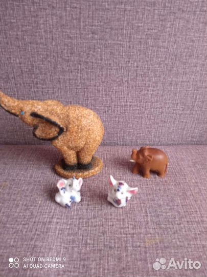 Мини статуэтки( пластик.)