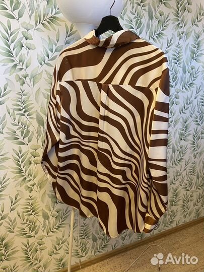 Блузки шелковые