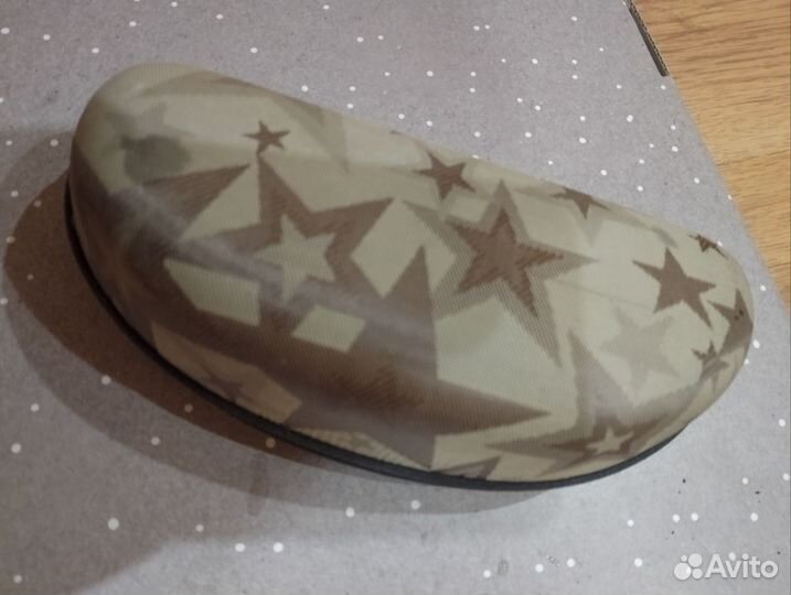 Футляр для очков