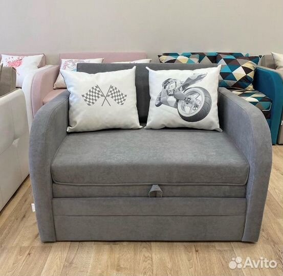 Детская кровать диван Малыш