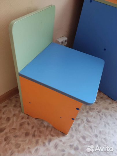 Детский стол и стул